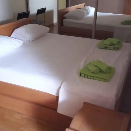 Moderna Apartament